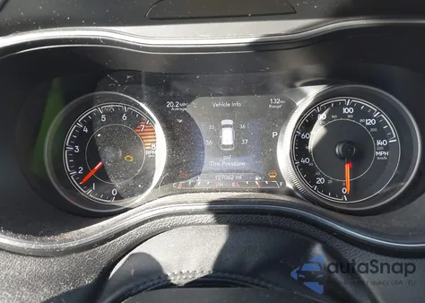 2019 Jeep Cherokee Limited 4X4 z USA, uszkodzony, nr VIN 1C4PJMDX7KD482097